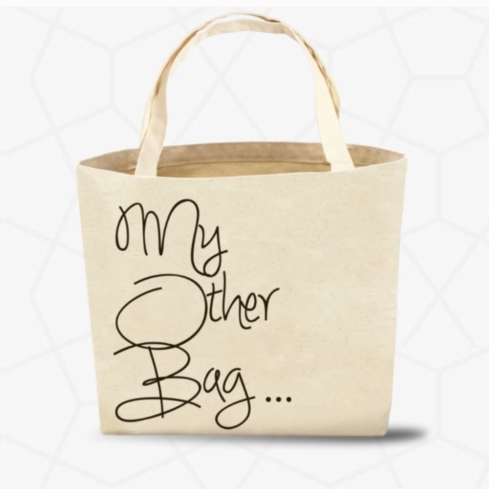 SoldoutCuratedLuxury - Picture 3 of 8